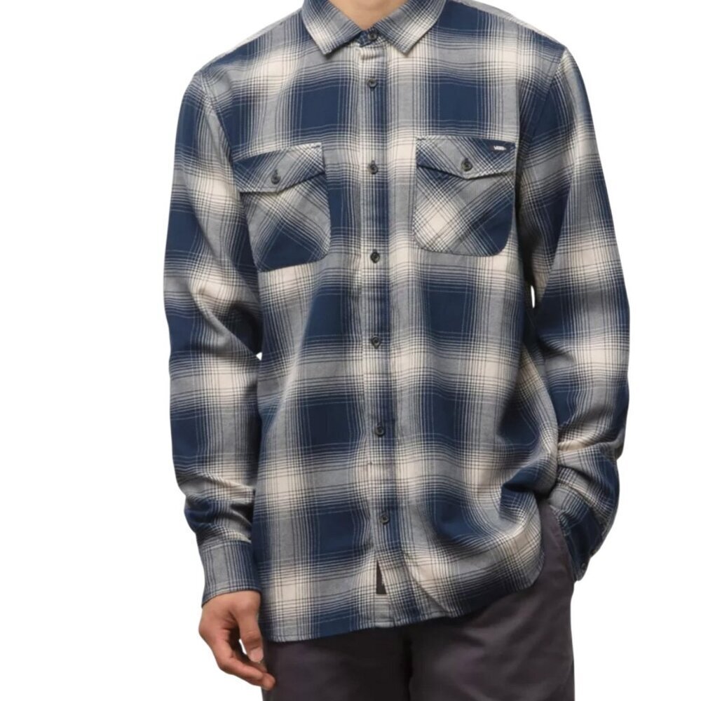 VANS blue plaid Monterey flannel button down shirt m